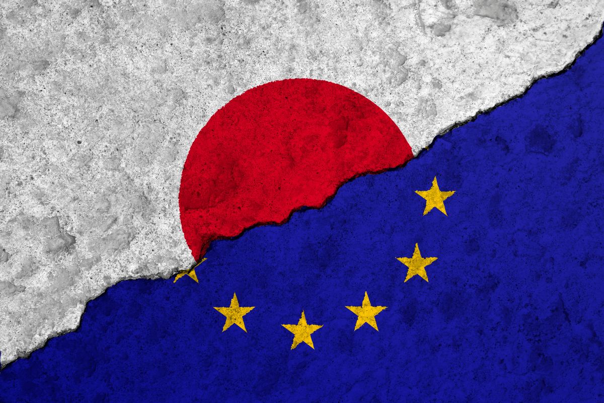 Japan-EU-Flaggen